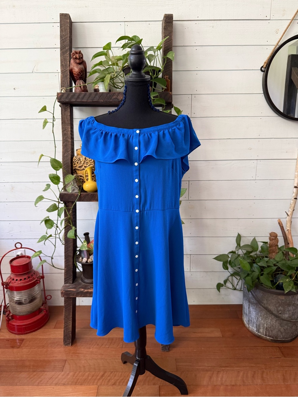 Roz & Ali Shoulder Ruffle Button-Front Royal Blue Dress Size 16 - Picture 16 of 17